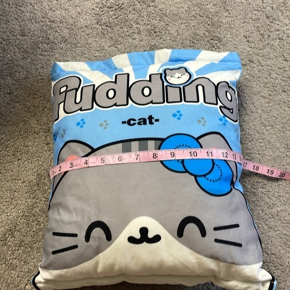 Pudding Cat Blue Zipper Pillow Pouch With 8 Mini Plush Kittens - Picture 8 of 8